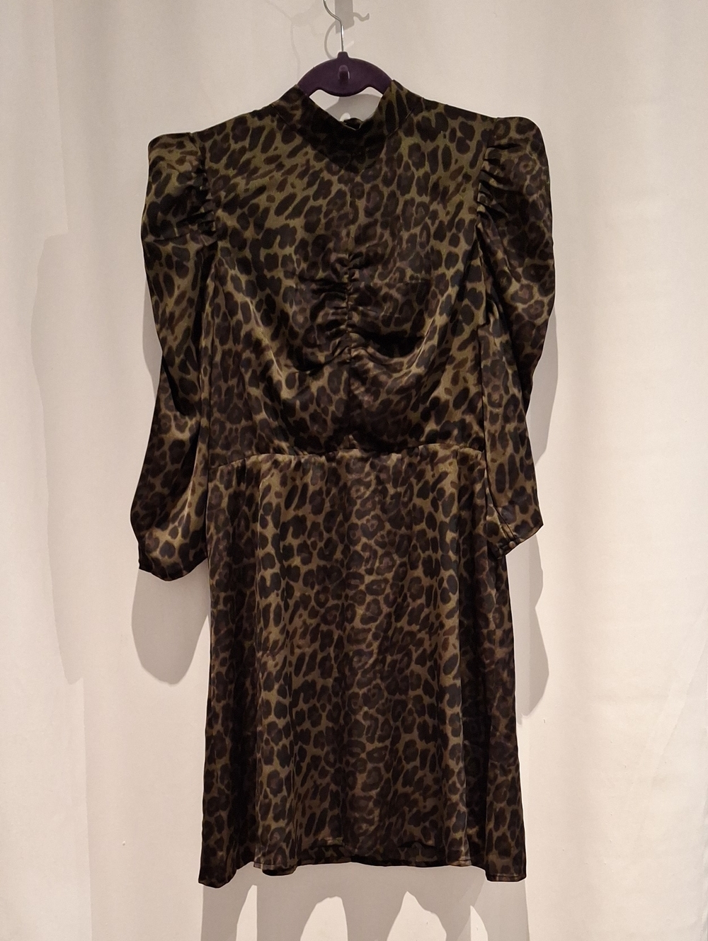 Sugar + Lips Leopard Print 3/4 Sleeve Dress in Olive and Black